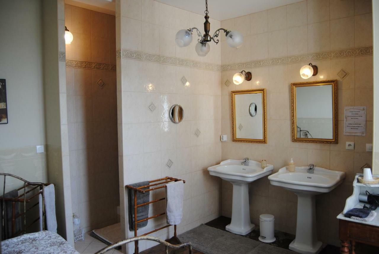 Hotel Particulier De Sainte Croix Μπαγιέ Εξωτερικό φωτογραφία